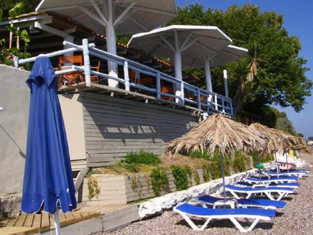 Taradella Hotel Alissos エクステリア 写真
