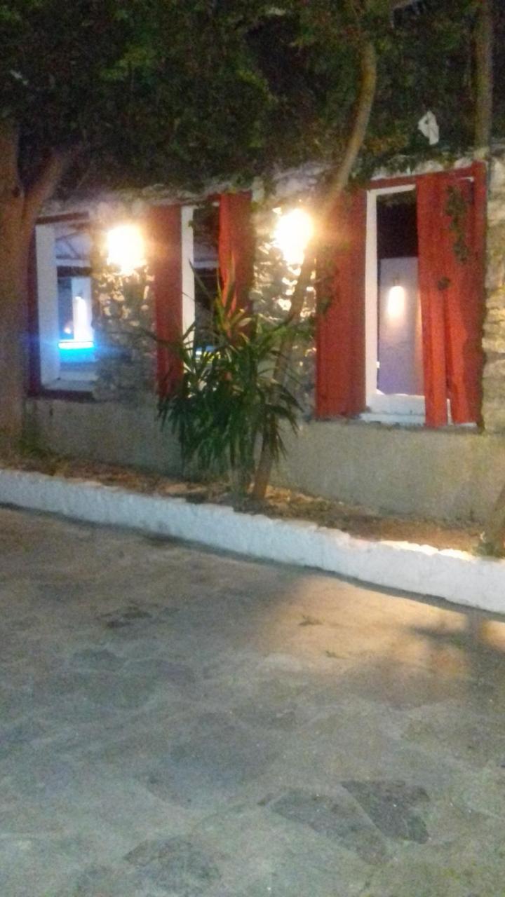 Taradella Hotel Alissos エクステリア 写真