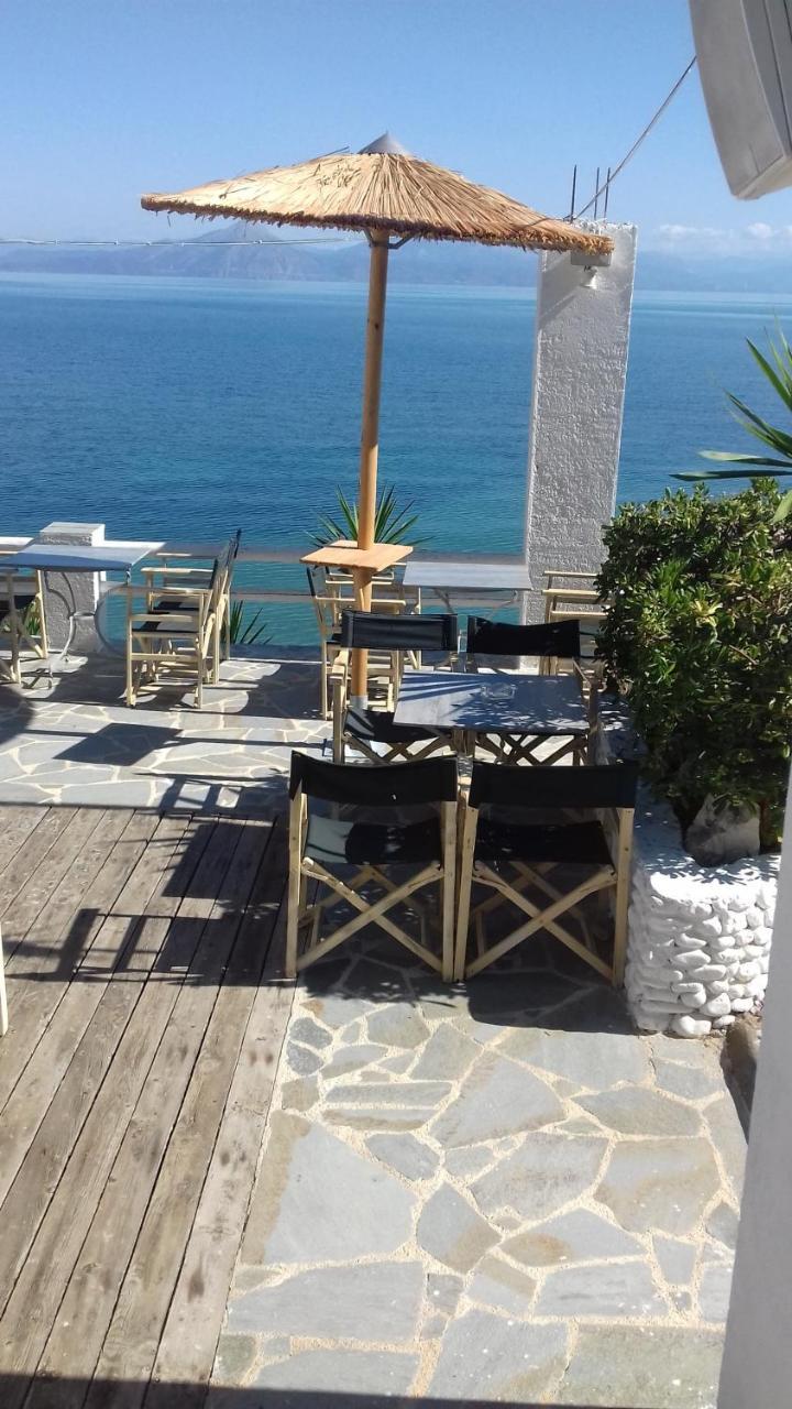 Taradella Hotel Alissos エクステリア 写真